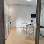 Viola 2 Min To * Vlorë