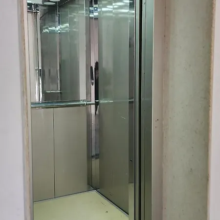 Seasons Apartment's Appartamento Vlorë