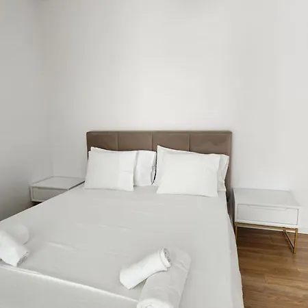 Seasons Apartment's Appartamento