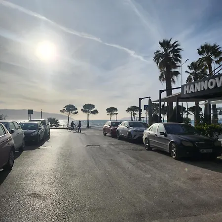 Seasons Apartment's Vlora Appartamento