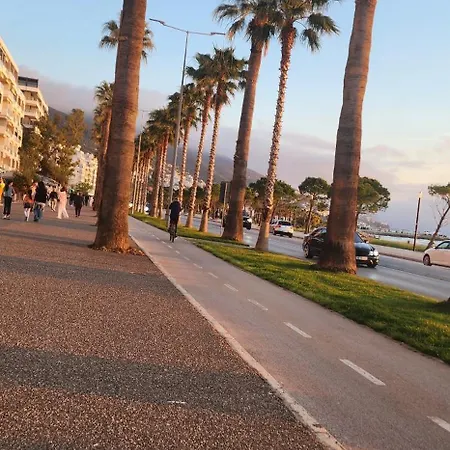 Seasons Apartment's Apartament