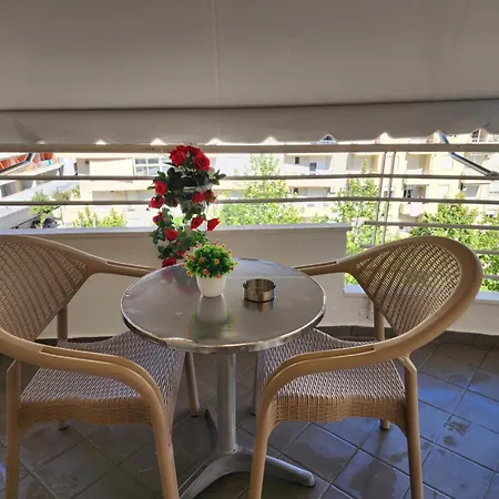 Seasons Apartment's * Avlonya