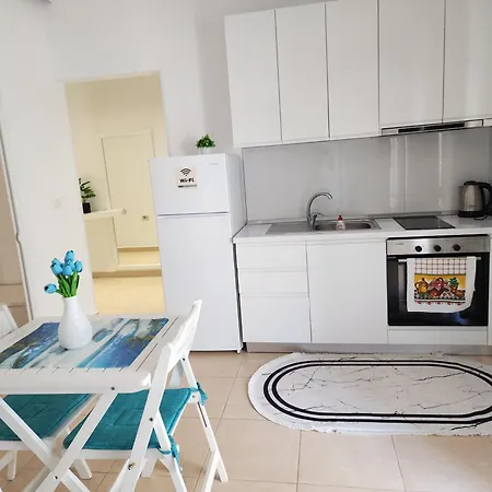 Viola 2 Min To Apartment