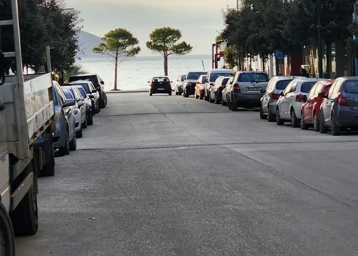 Апартаменты Seasons Apartment's Влёра