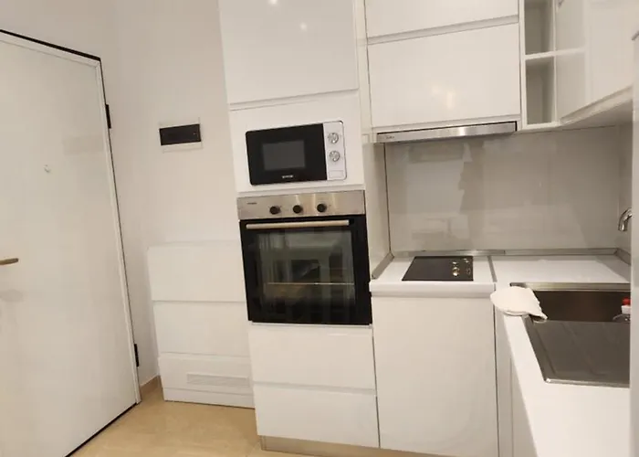 Seasons Apartment's Avlonya