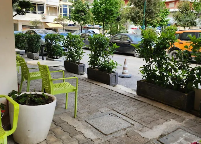 Seasons Apartment's *